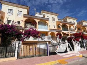 Prodej rodinného domu, Orihuela, Španělsko, Paseo Marítimo de Playa Flamenca, 85 m2