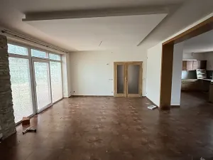 Prodej rodinného domu, Huzová, 290 m2