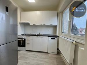 Pronájem bytu 3+kk, Praha - Kbely, Svijanská, 67 m2