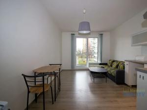 Pronájem bytu 1+kk, Praha - Malešice, Nad úžlabinou, 30 m2