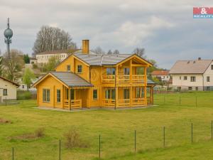 Prodej rodinného domu, Nové Hrady, Vilová čtvrť, 216 m2