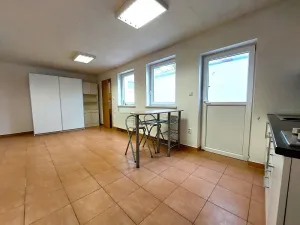 Pronájem bytu 1+kk, Vranovice, Hlavní, 35 m2