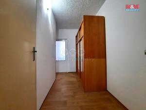 Pronájem bytu 2+kk, Praha - Modřany, Mádrova, 44 m2