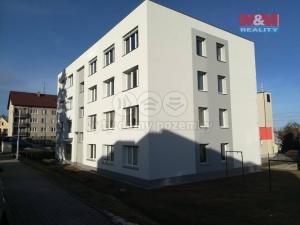 Prodej bytu 4+1, Čestice, 89 m2