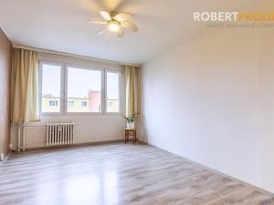 Pronájem bytu 1+kk, Praha - Záběhlice, Jabloňová, 28 m2