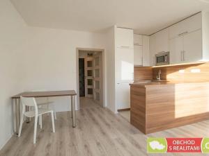 Pronájem bytu 2+kk, Praha - Modřany, Levského, 47 m2