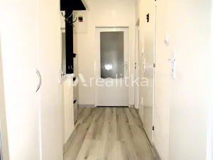 Prodej bytu 2+1, Karviná, U Lesa, 53 m2