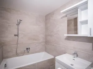 Prodej bytu 3+kk, Praha - Veleslavín, Pod dvorem, 82 m2