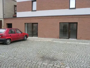 Pronájem obchodního prostoru, Jihlava, Telečská, 70 m2