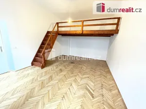 Pronájem bytu 2+kk, Praha - Smíchov, Drtinova, 41 m2