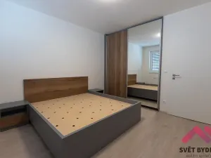 Pronájem bytu 2+kk, Praha - Holešovice, V háji, 54 m2