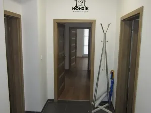 Pronájem bytu 4+kk, Štěchovice, Hlavní, 113 m2