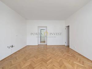 Prodej bytu 2+kk, Praha - Vinohrady, Pod Karlovem, 50 m2