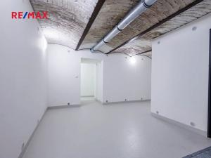 Prodej bytu 2+kk, Svoboda nad Úpou, Nádražní, 82 m2