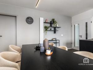 Prodej bytu 5+kk, Praha - Hostavice, Pasecká, 149 m2