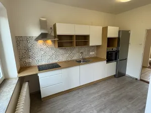 Pronájem rodinného domu, Praha - Kunratice, Za bažantnicí, 270 m2