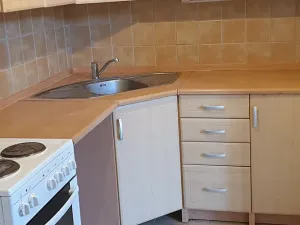 Pronájem bytu 2+kk, Teplice, Dubská, 40 m2