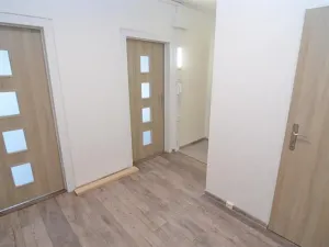 Pronájem bytu 3+1, Praha - Záběhlice, Dunická, 80 m2