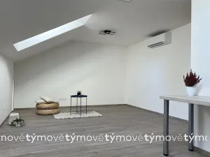 Pronájem bytu 1+kk, Pardubice, Sladkovského, 31 m2