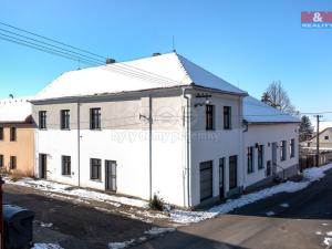 Prodej rodinného domu, Klapý, 320 m2