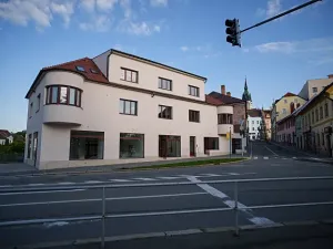 Pronájem obchodního prostoru, Jindřichův Hradec, Rybniční, 40 m2