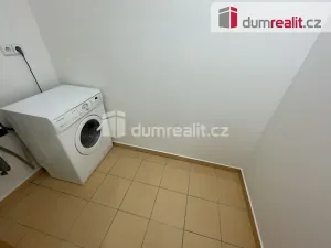 Pronájem bytu 2+kk, Praha - Strašnice, Srbínská, 59 m2