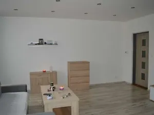 Prodej rodinného domu, Hostomice, Školní náměstí, 315 m2