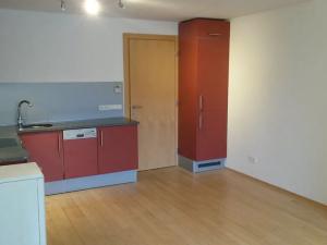 Pronájem bytu 1+kk, Praha - Vysočany, Paříkova, 32 m2