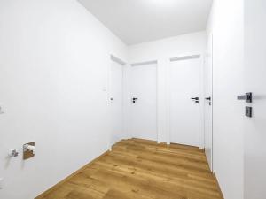 Prodej bytu 4+kk, Praha - Záběhlice, Ellnerové, 81 m2