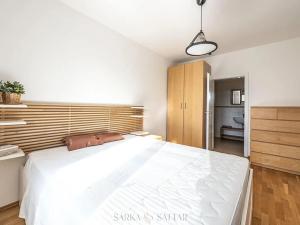 Pronájem bytu 2+kk, Praha - Hostavice, Vidlák, 60 m2