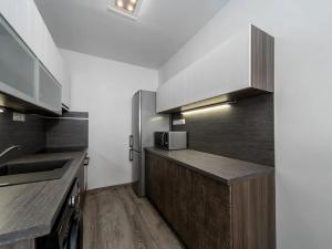 Pronájem bytu 2+kk, Praha - Krč, Trnková, 46 m2