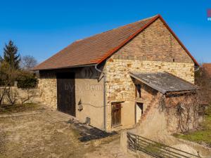 Prodej činžovního domu, Evaň, 110 m2