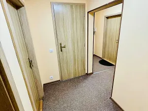 Prodej bytu 4+kk, Praha - Prosek, Vysočanská, 75 m2