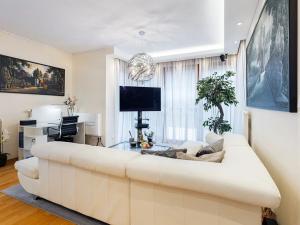 Prodej bytu 2+kk, Praha - Hostavice, Vidlák, 58 m2