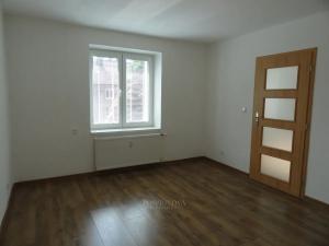 Pronájem bytu 1+1, Kladno, U výtopny, 32 m2