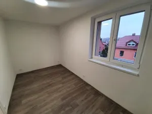 Pronájem bytu 4+kk, Jihlava, Helenínská, 70 m2