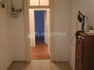 Pronájem bytu 2+1, Praha - Malá Strana, Zborovská, 65 m2