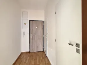 Pronájem bytu 2+kk, Praha - Braník, Ke Krči, 42 m2