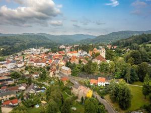 Prodej rodinného domu, Benešov nad Ploučnicí, Husova, 210 m2