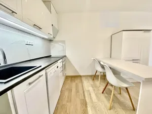 Prodej bytu 2+kk, Rosice, Na Vyhlídce, 54 m2