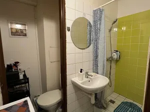 Pronájem bytu 1+kk, Praha - Radotín, Vrážská, 33 m2