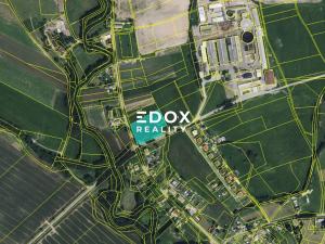 Prodej komerčního pozemku, Štíty, 5753 m2