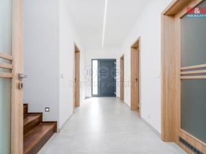 Prodej rodinného domu, Jirny, 226 m2