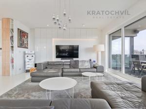 Prodej bytu 5+kk, Praha - Radlice, U Dívčích hradů, 231 m2