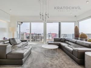 Prodej bytu 5+kk, Praha - Radlice, U Dívčích hradů, 231 m2