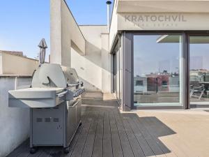 Prodej bytu 5+kk, Praha - Radlice, U Dívčích hradů, 231 m2