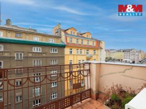 Prodej bytu 4+1, Karlovy Vary, Varšavská, 124 m2