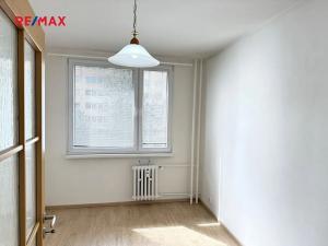 Pronájem bytu 2+kk, Praha - Záběhlice, Jetelová, 39 m2