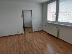 Pronájem bytu 2+1, Uherské Hradiště, Lomená, 44 m2