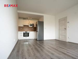 Prodej bytu 1+kk, Kolín, Pálavská, 34 m2